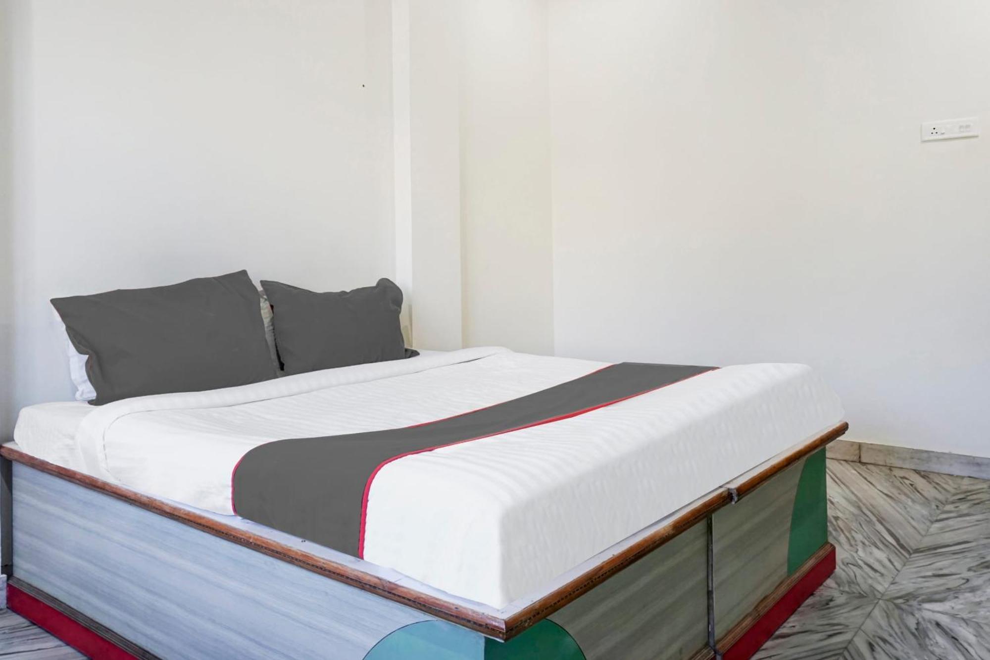 Collection O Shreya Hotel Talegaon Dabhade ภายนอก รูปภาพ